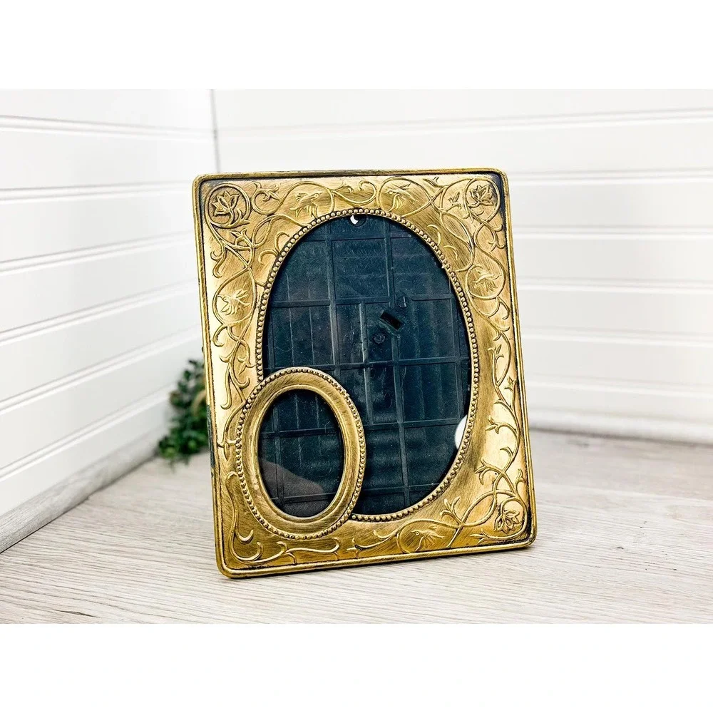 Vintage Faux Brass Picture Frame: Gold Ornate Trim, 6x9 Inch